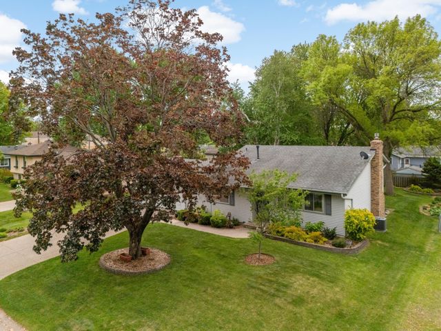 3290 147th Street W, Rosemount, MN 55068