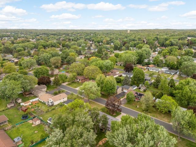 3290 147th Street W, Rosemount, MN 55068