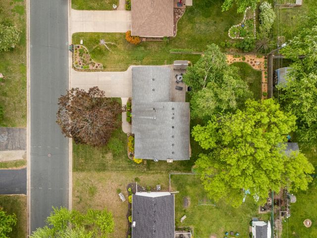 3290 147th Street W, Rosemount, MN 55068