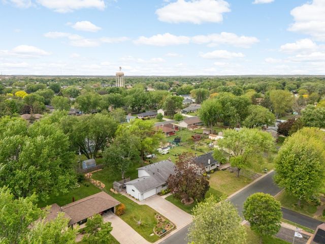 3290 147th Street W, Rosemount, MN 55068