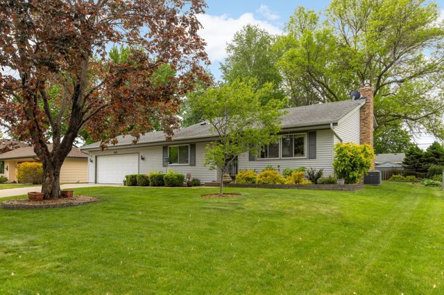 3290 147th Street W, Rosemount, MN 55068