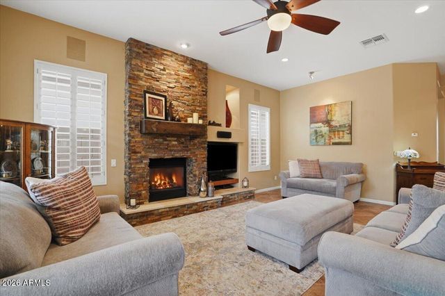 6446 W MAYA Way, Phoenix, AZ 85083