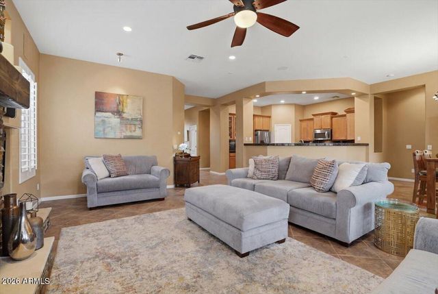 6446 W MAYA Way, Phoenix, AZ 85083
