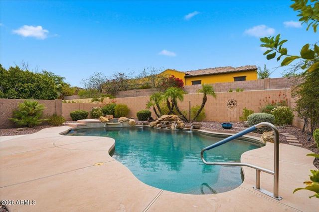6446 W MAYA Way, Phoenix, AZ 85083