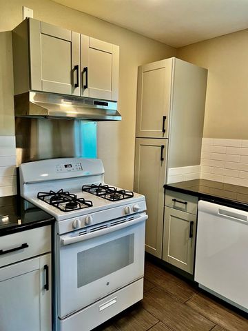 2411 Truxillo Street, Houston, TX 77004
