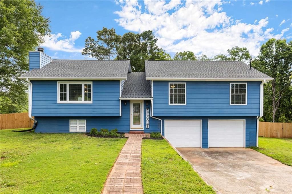 319 Hill Crest Circle, Woodstock, GA 30188