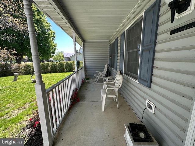 120 CHANCELLOR DRIVE, Chambersburg, PA 17201