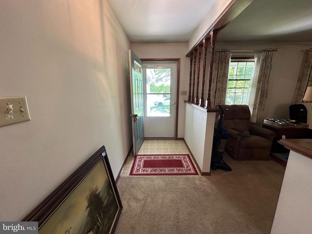 120 CHANCELLOR DRIVE, Chambersburg, PA 17201