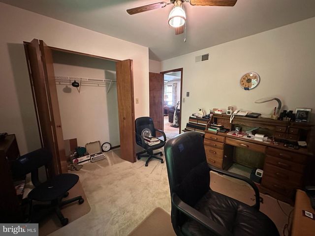 120 CHANCELLOR DRIVE, Chambersburg, PA 17201