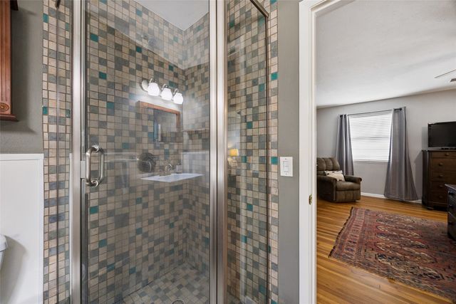 635 Classen Drive, Dallas, TX 75218