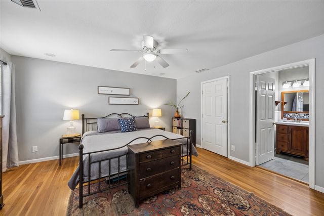 635 Classen Drive, Dallas, TX 75218