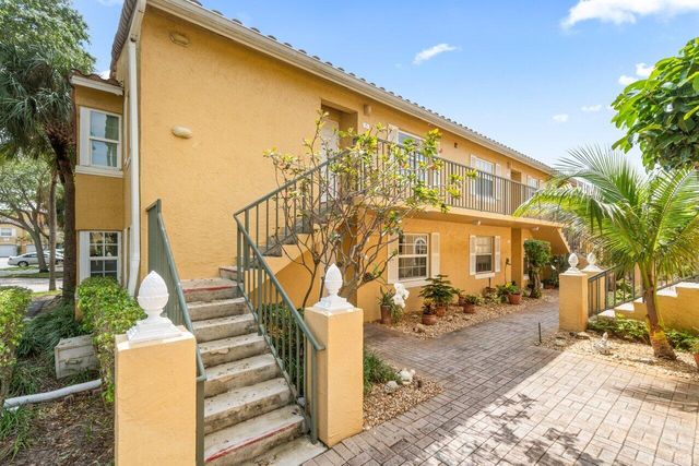 1140 Lake Shore Drive 202, Lake Park, FL 33403