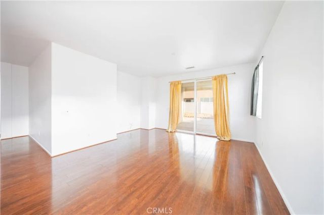 11797 Maywood, Adelanto, CA 92301