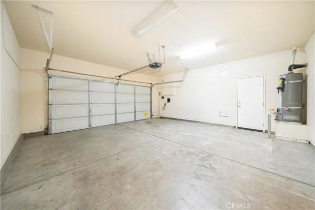 11797 Maywood, Adelanto, CA 92301