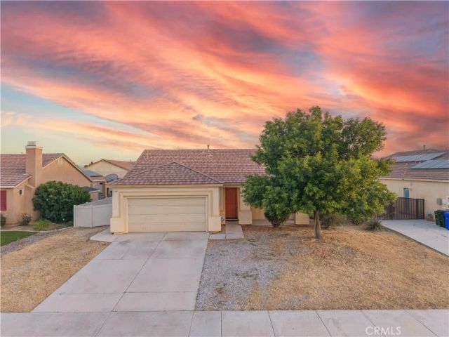 11797 Maywood, Adelanto, CA 92301