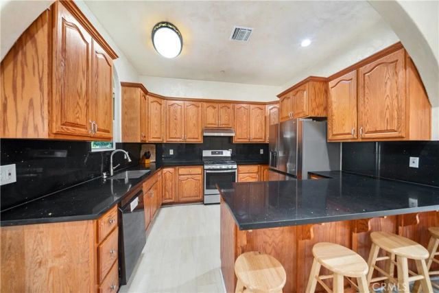 12605 Kagel Canyon Road, Sylmar, CA 91342