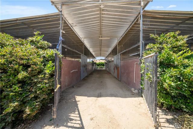 12605 Kagel Canyon Road, Sylmar, CA 91342