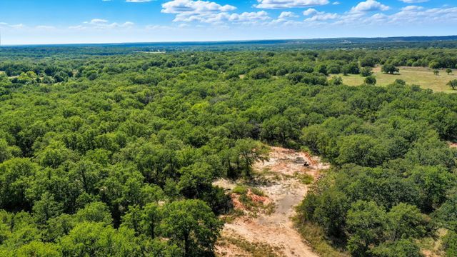 785 Jordan Road, Poolville, TX 76487