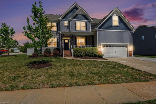 8003 Summit Park Drive, Pfafftown, NC 27040