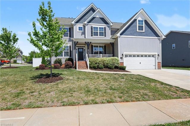 8003 Summit Park Drive, Pfafftown, NC 27040
