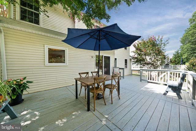 15 CHARLES PT. PT, Newark, DE 19702