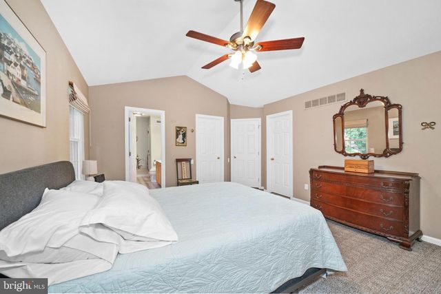 15 CHARLES PT. PT, Newark, DE 19702