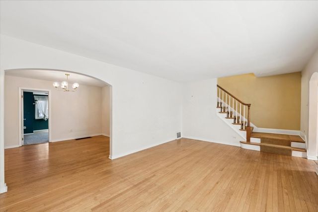 1927 Warren Street, Evanston, IL 60202