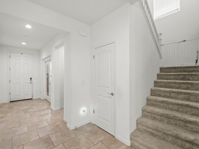 4225 N Sandrini Avenue, Fresno, CA 93723