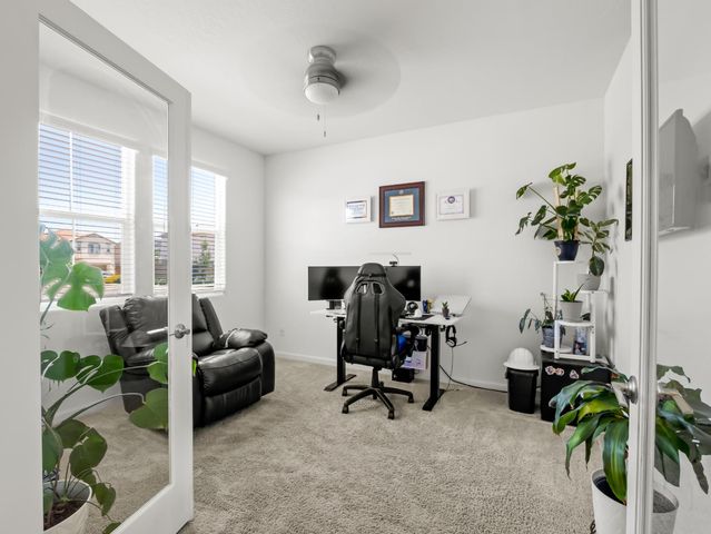 4225 N Sandrini Avenue, Fresno, CA 93723