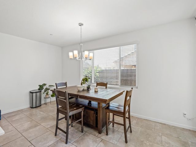4225 N Sandrini Avenue, Fresno, CA 93723