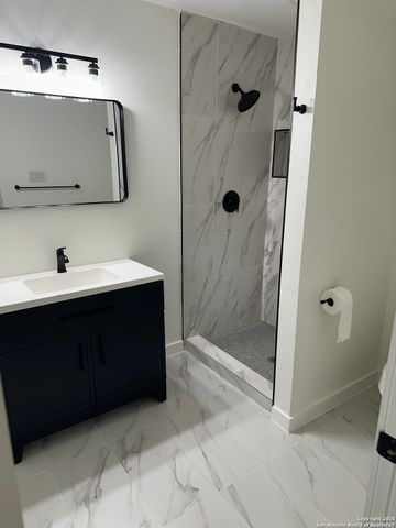 1418 Essex, San Antonio, TX 78210