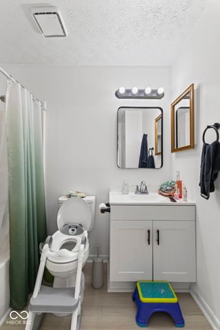 276 Westridge Boulevard, Greenwood, IN 46142