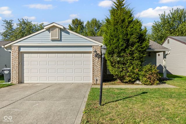 276 Westridge Boulevard, Greenwood, IN 46142