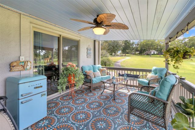 23 April Hill, Conroe, TX 77356