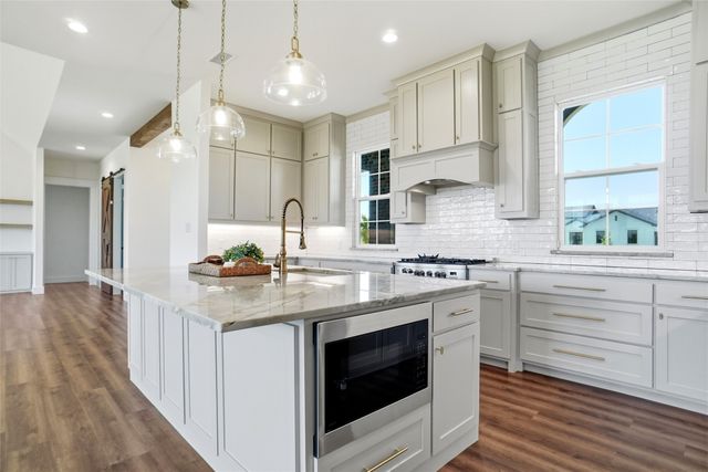 4411 Azalea Way, Midlothian, TX 76065