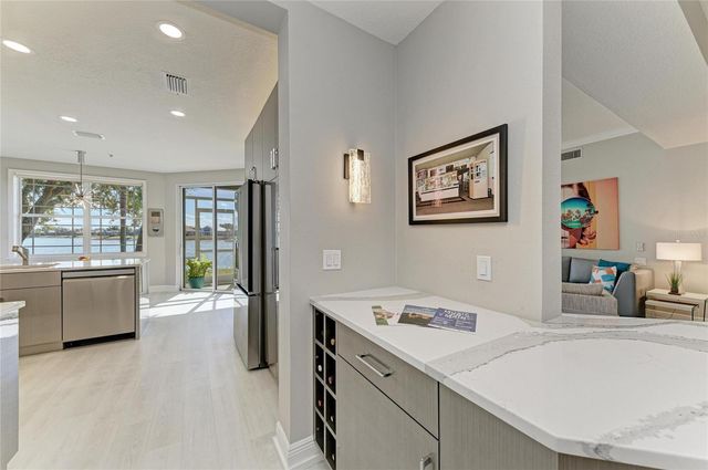 6527 MOORINGS POINT CIRCLE 101, Lakewood Ranch, FL 34202