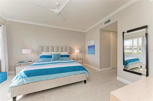 6527 MOORINGS POINT CIRCLE 101, Lakewood Ranch, FL 34202