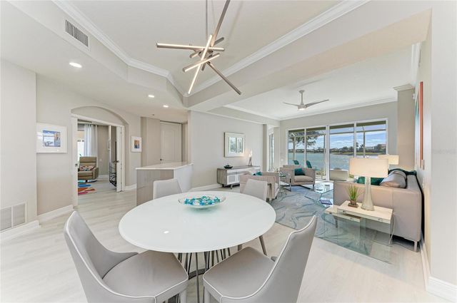 6527 MOORINGS POINT CIRCLE 101, Lakewood Ranch, FL 34202