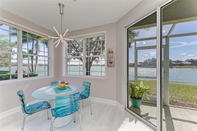 6527 MOORINGS POINT CIRCLE 101, Lakewood Ranch, FL 34202