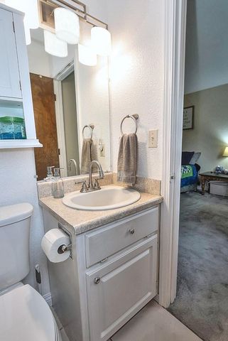 7749 El Modena Ave, Elverta, CA 95626