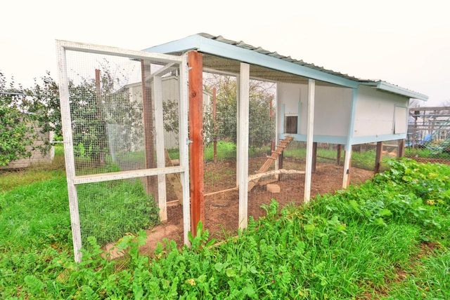 7749 El Modena Ave, Elverta, CA 95626