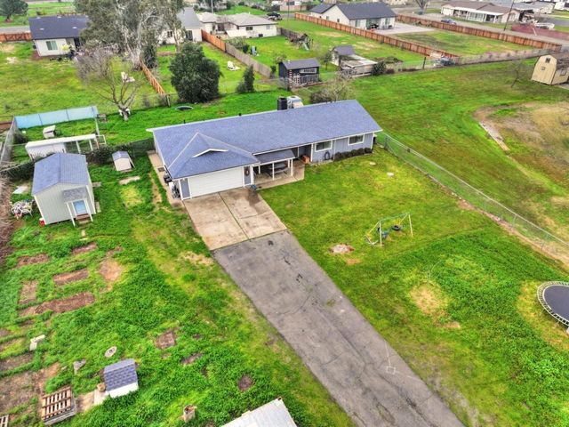 7749 El Modena Ave, Elverta, CA 95626