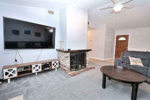 7749 El Modena Ave, Elverta, CA 95626