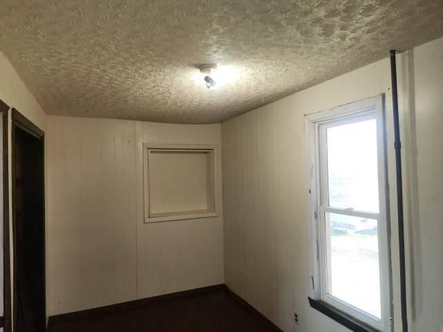 735 North STREET, Waukesha, WI 53188