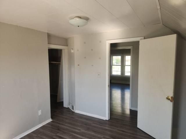 735 North STREET, Waukesha, WI 53188