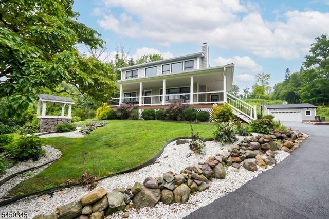 17 Rockaway Valley Rd, Montville Twp., NJ 07005