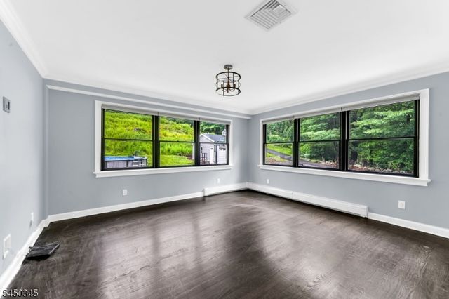 17 Rockaway Valley Rd, Montville Twp., NJ 07005