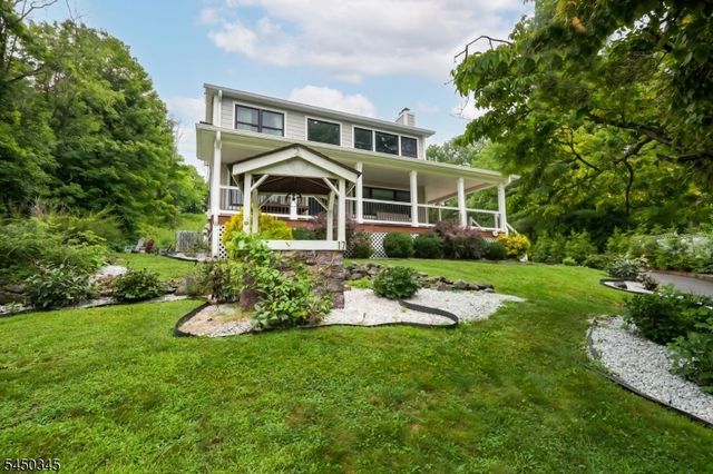 17 Rockaway Valley Rd, Montville Twp., NJ 07005