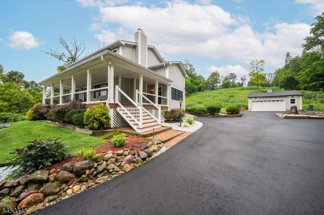 17 Rockaway Valley Rd, Montville Twp., NJ 07005