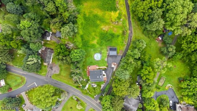 17 Rockaway Valley Rd, Montville Twp., NJ 07005